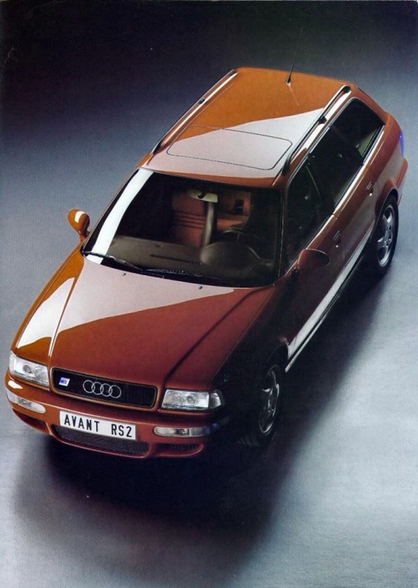 1994 – Avant RS2 (FR) Preview Page 3