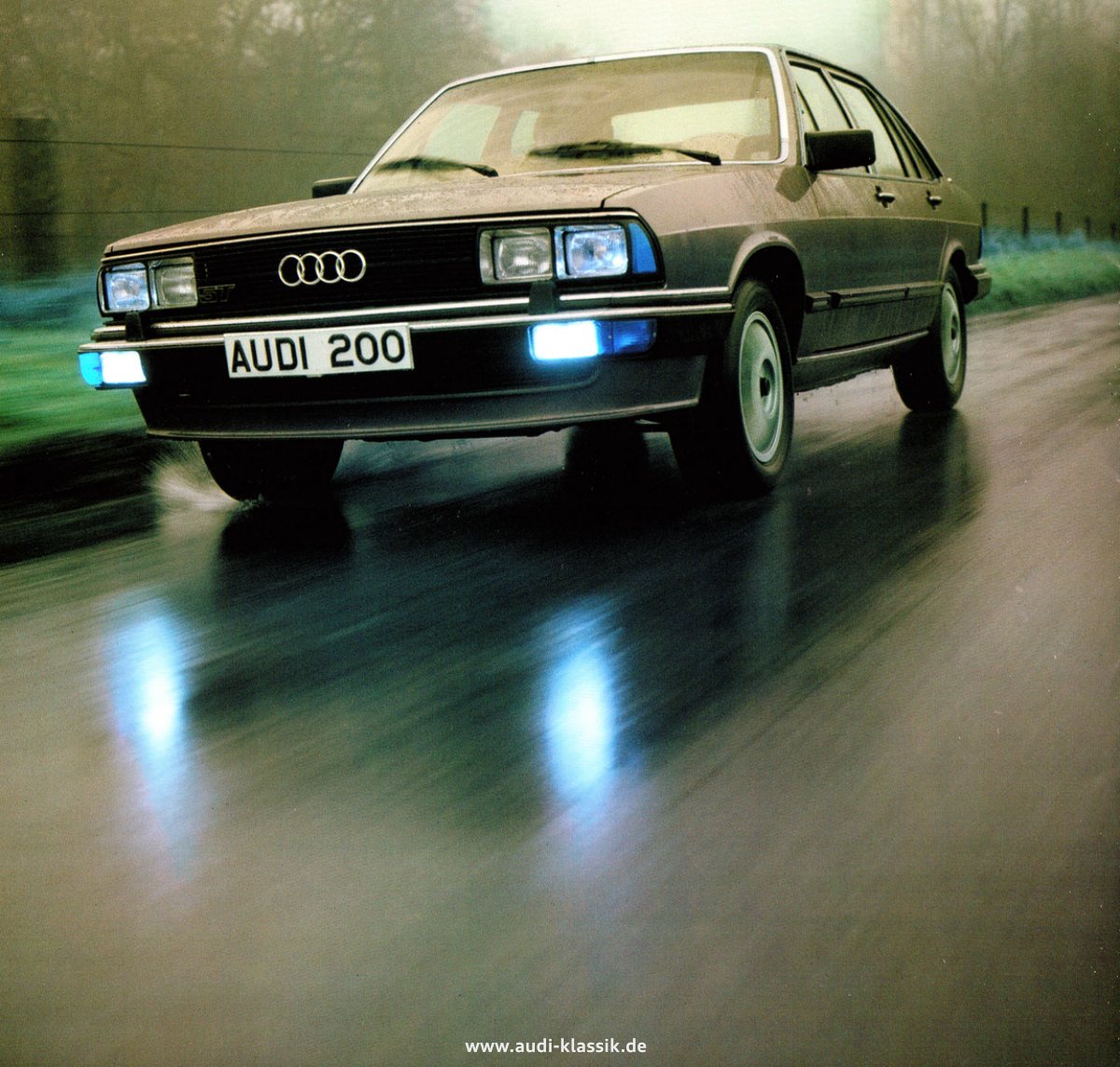 1981 – 200 (UK) Preview Page 2