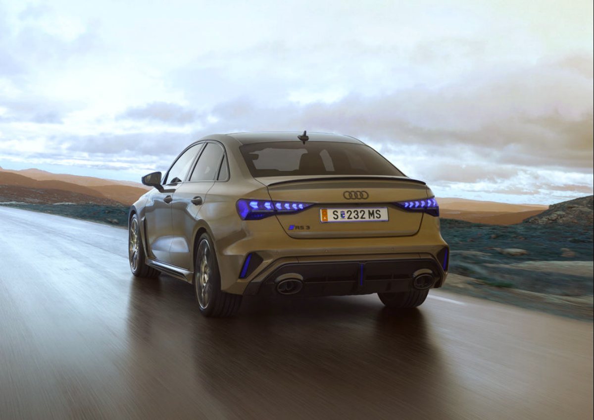 2024 – RS3 Sportback & Sedan (AT) Preview Page 2