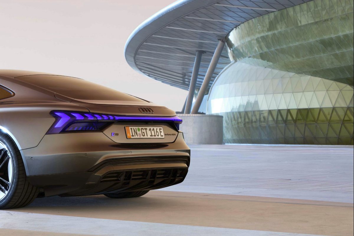 2023 – RS e-tron GT (DE) Preview Page 3