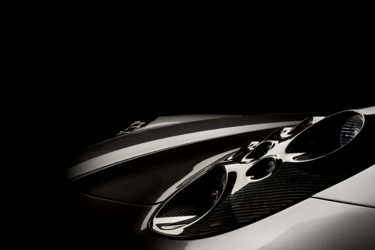2013 – 4C Coupe (UK) Preview Page 4