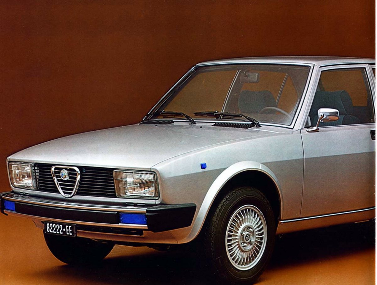 1978 – Alfetta 2000 (INT) Preview Page 2