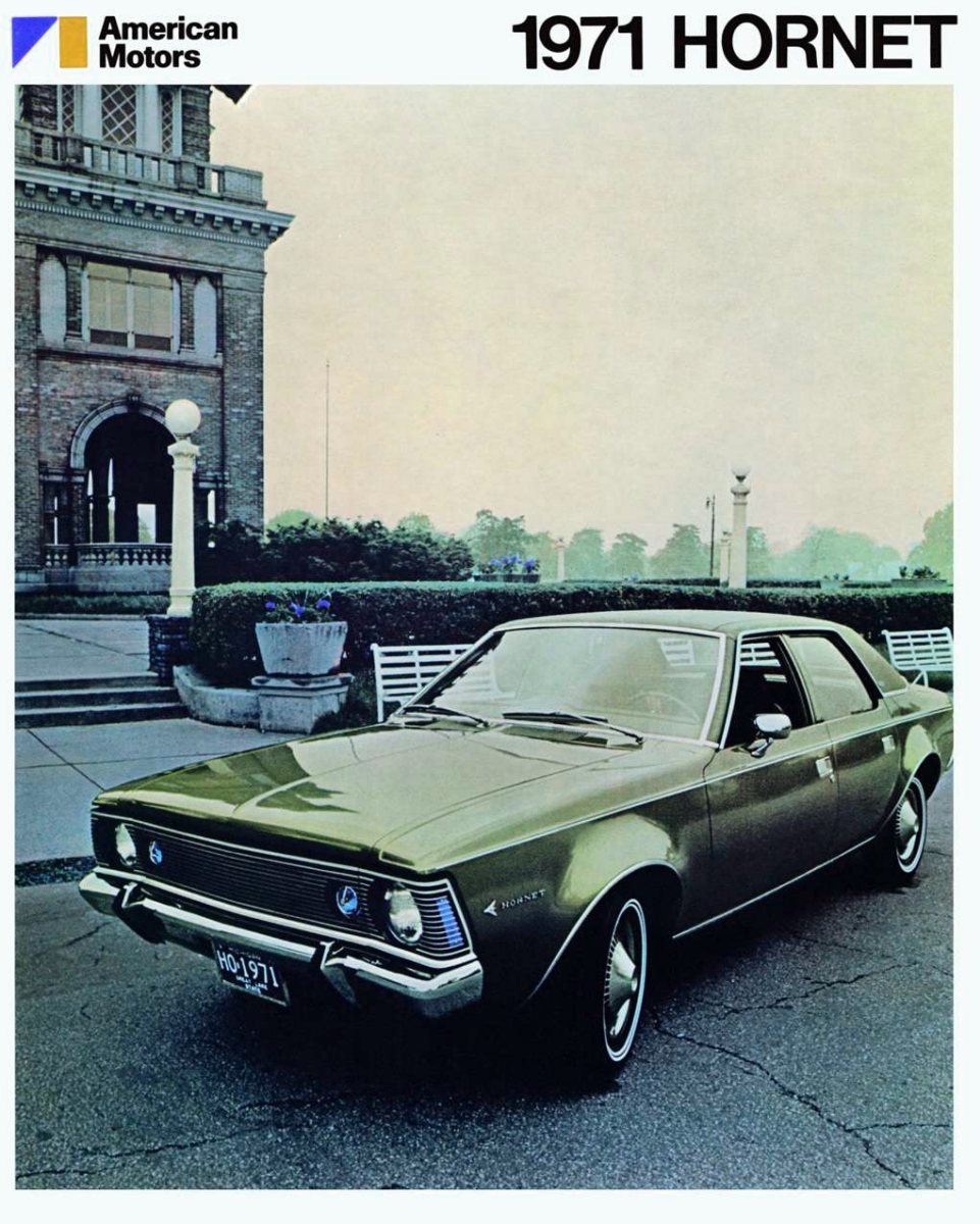 1971 – Hornet (US) Preview Page 1